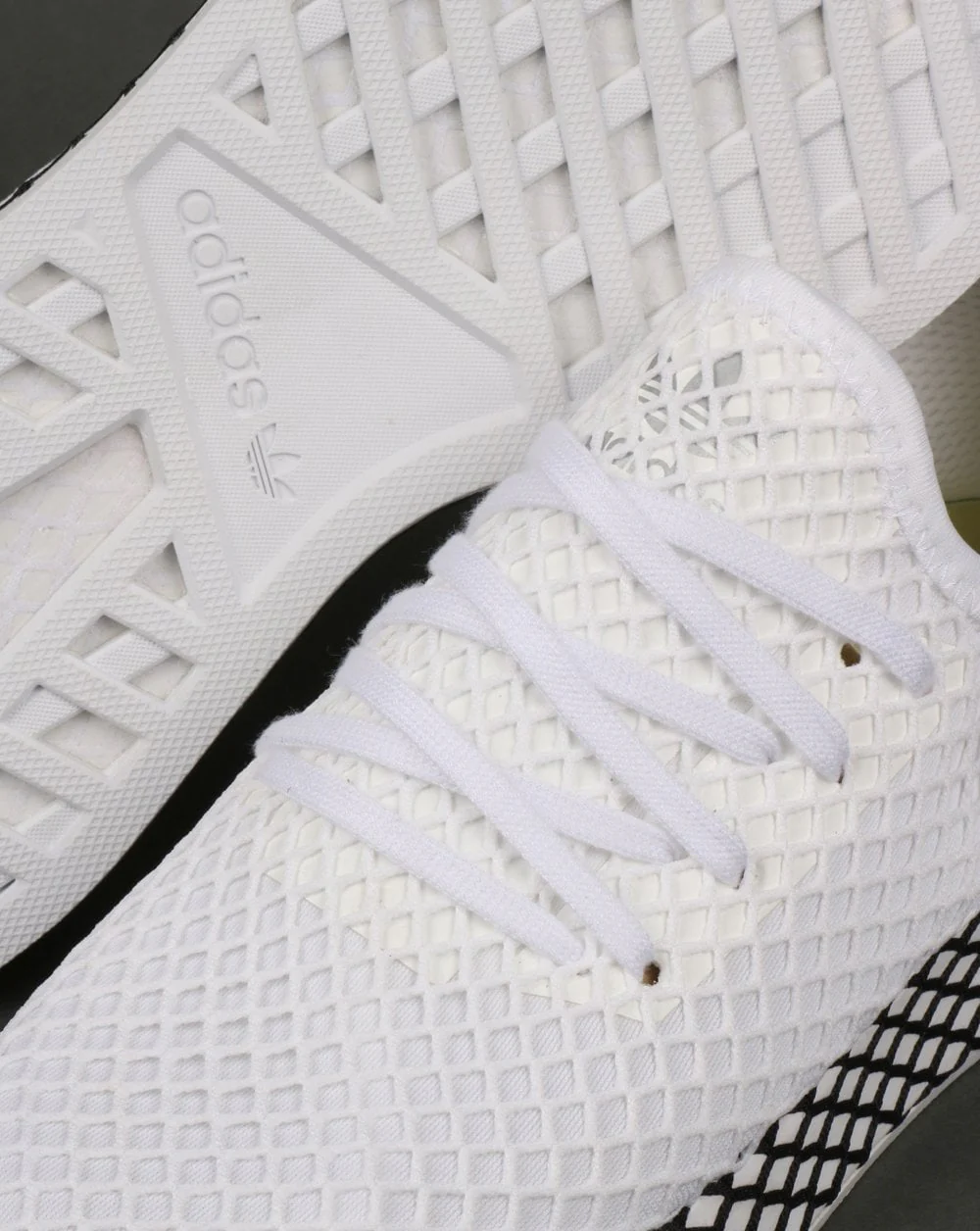 Adidas Deerupt Runner Trainers White/White/Black - Image 3
