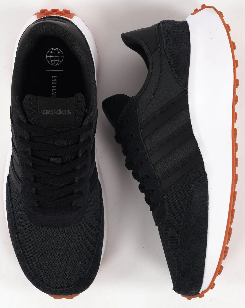 Adidas Run 70s Trainers Black with Gum - Image 4