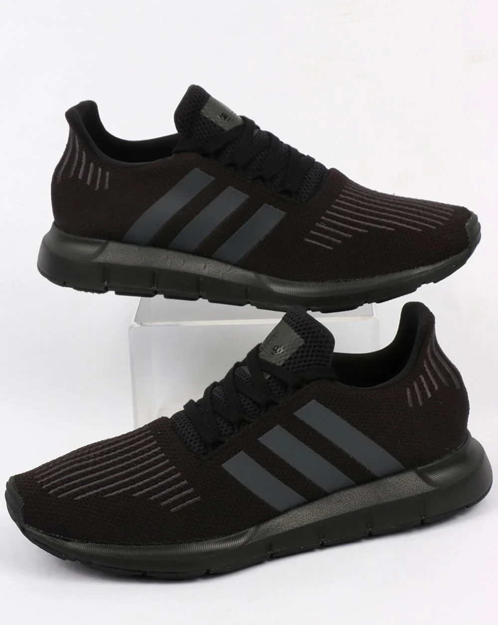 Adidas Swift Run Trainers Black