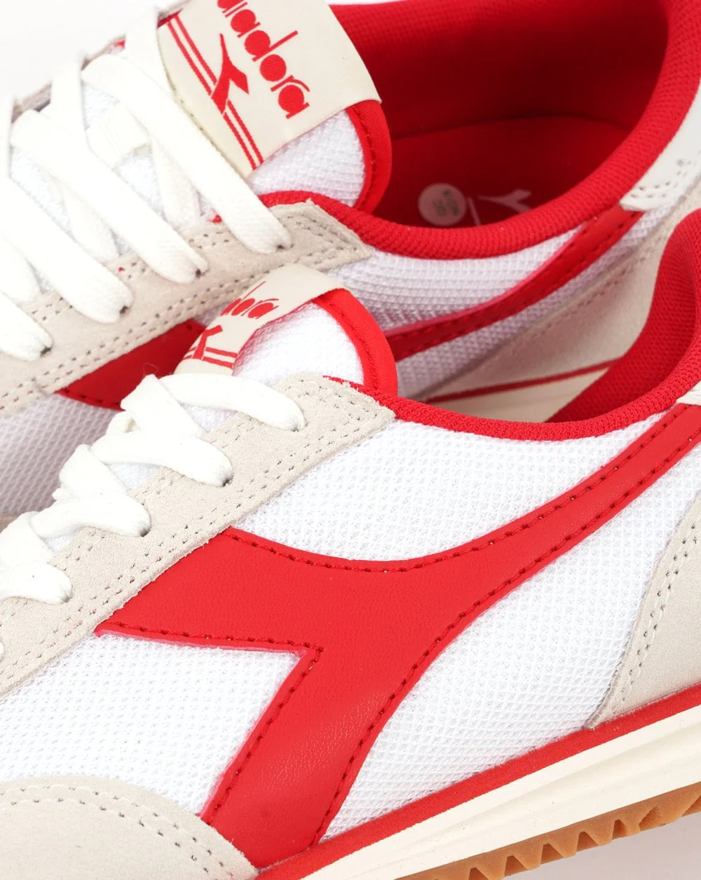 Diadora Cross Trainers White/Red - Image 4