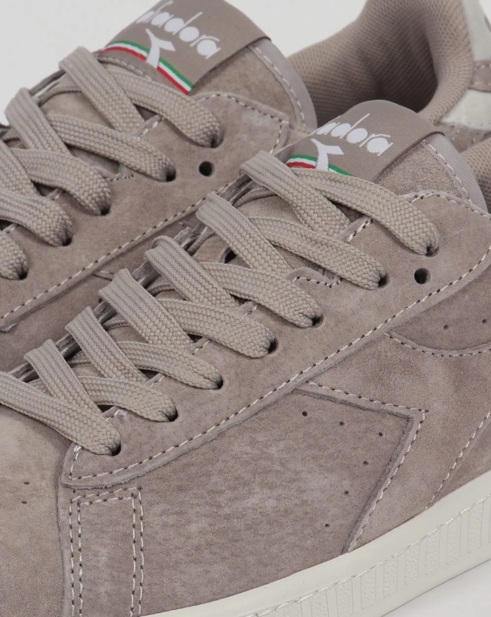 Diadora Game Low Suede Trainers Grey Silver - Image 4