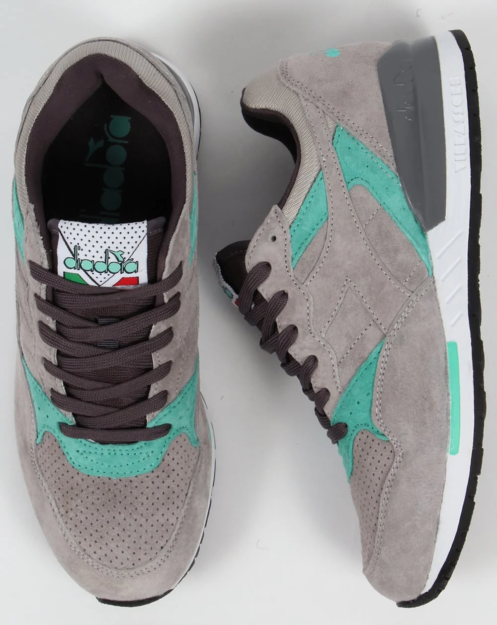 Diadora Intrepid Premium Trainers Grey Ash Dust - Image 2