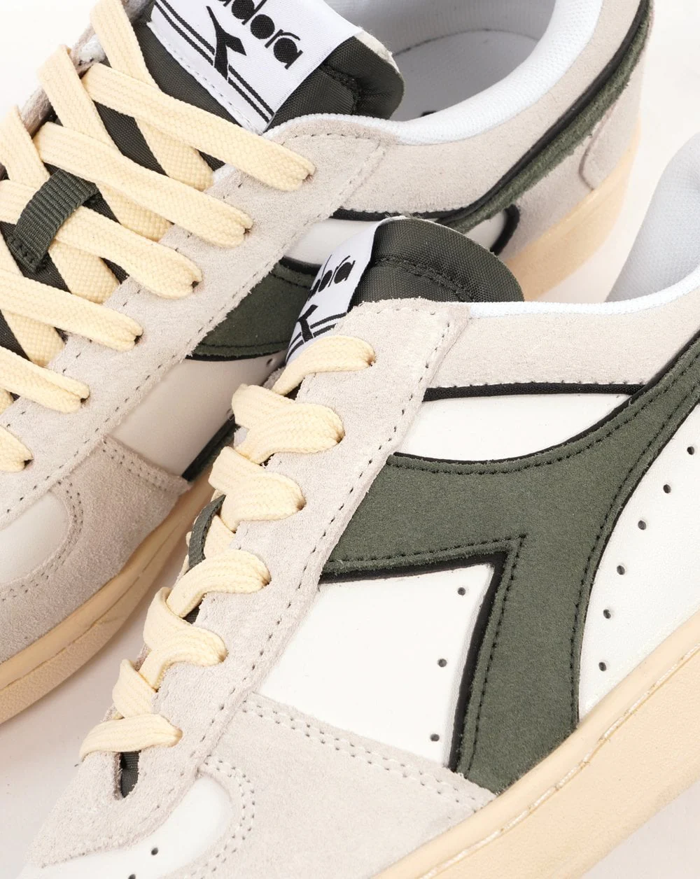 Diadora Magic Basket Suede Trainer White/Dark Green - Image 4