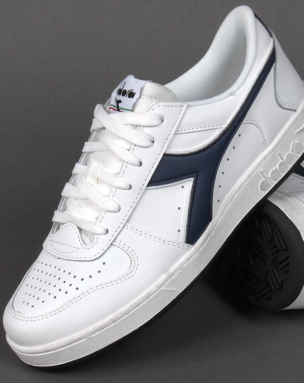 Diadora Magic Basket Trainer White Navy