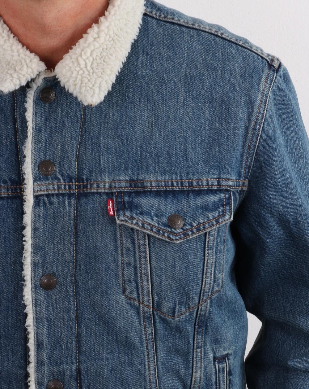 Levis Sherpa Trucker Jacket - Image 3