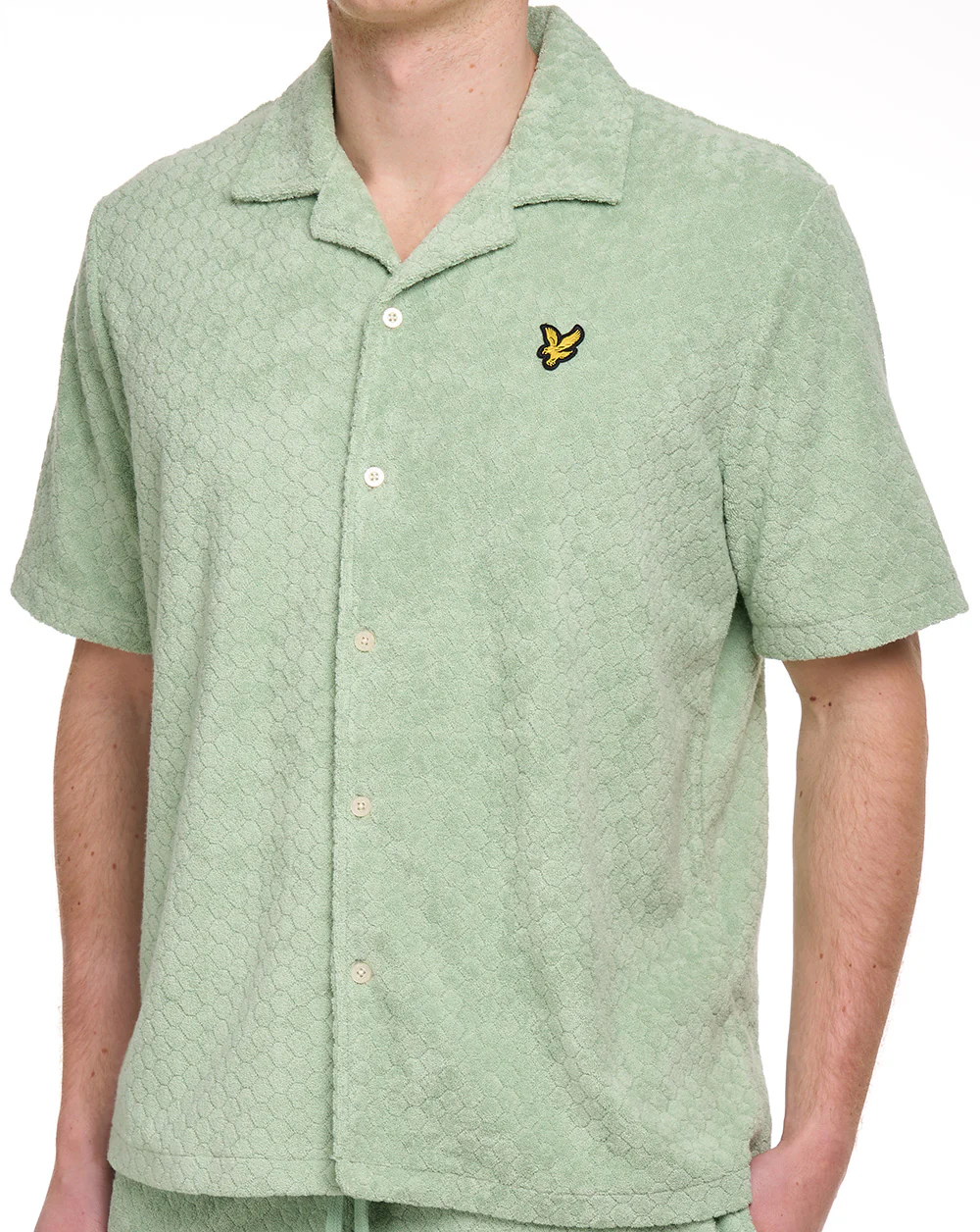 Lyle & Scott Honeycomb Towelling Resort Shirt Sage Green - Image 3