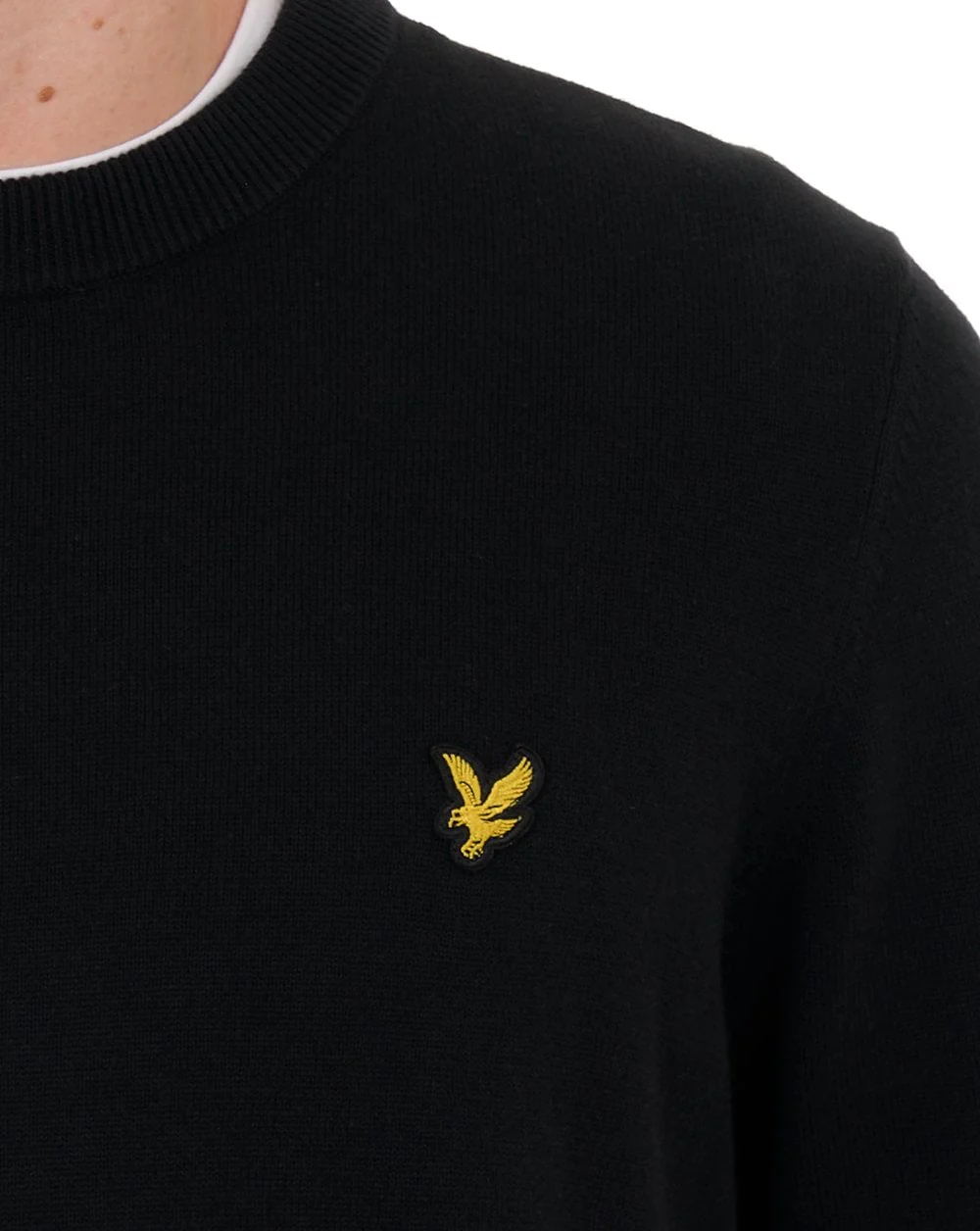 Lyle & Scott Cotton Crew Neck Jumper Jet Black - Image 4