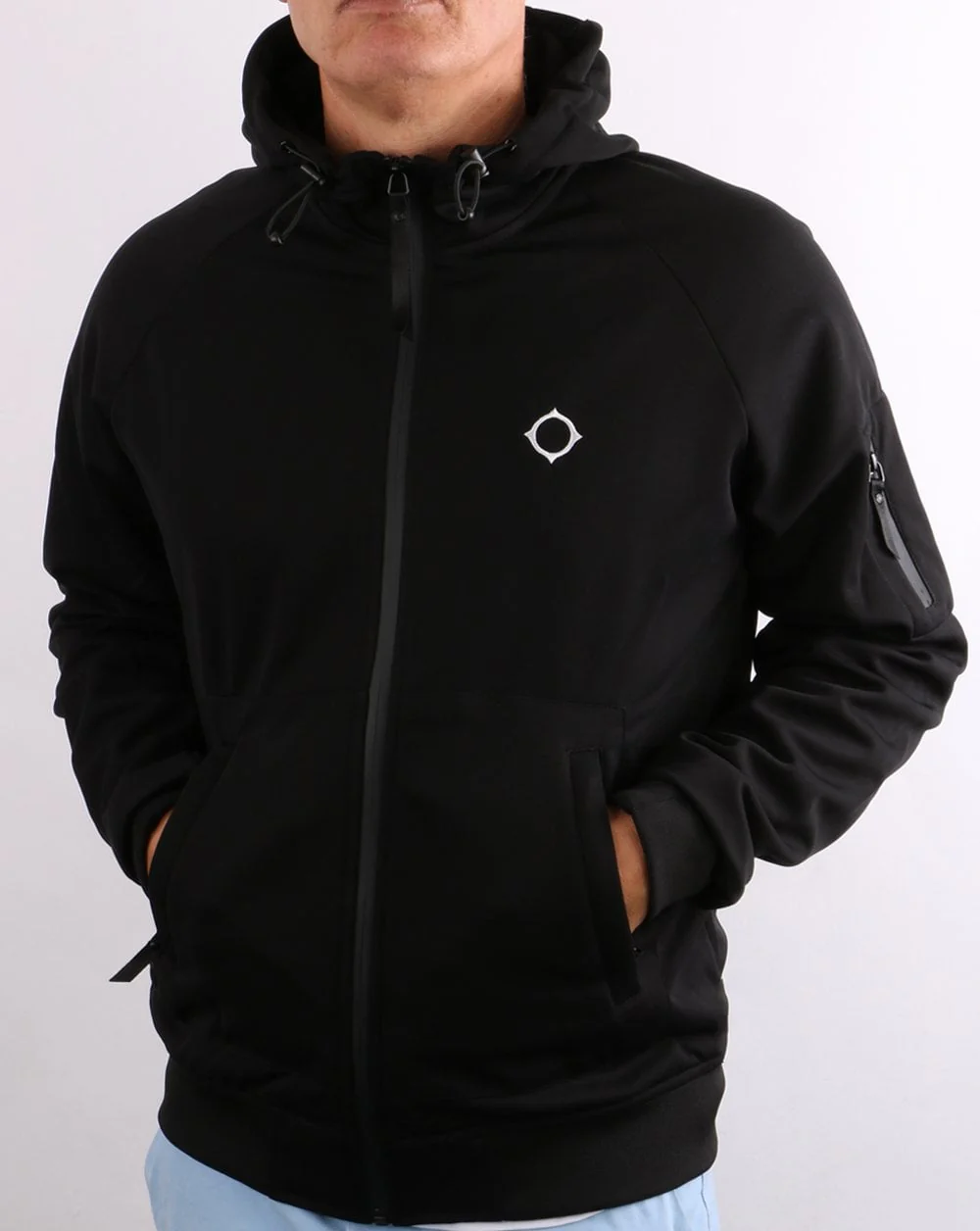 MA.STRUM Tech Fleece Full Zip Hoody Jet Black - Image 3