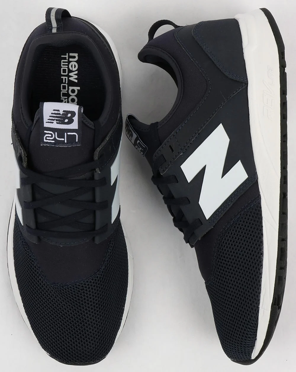 New Balance 247 Classic Trainers Navy - Image 2