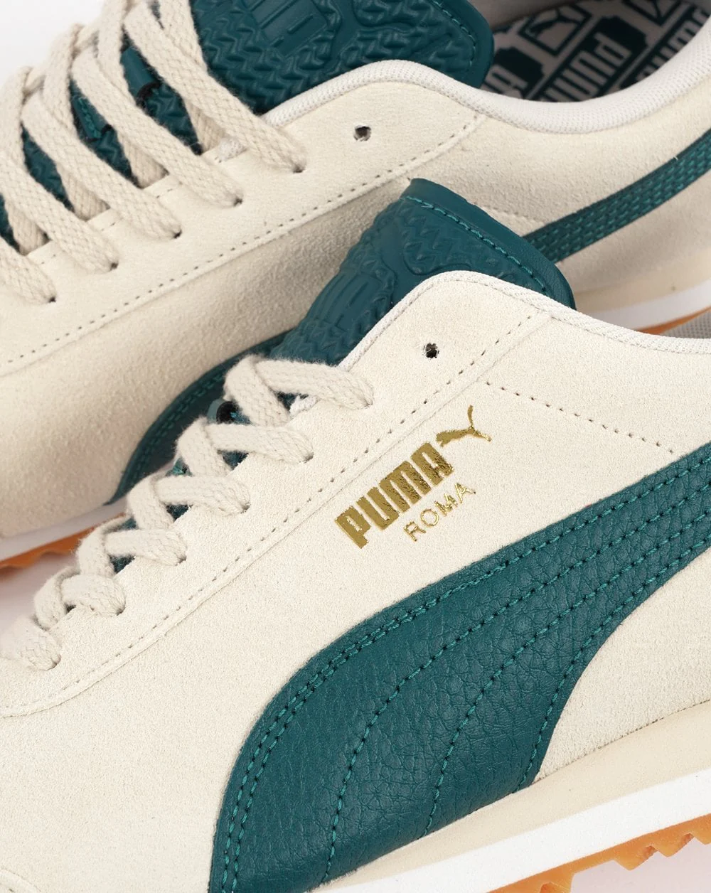 Puma Roma Suede Trainers Off White Green Gum - Image 3