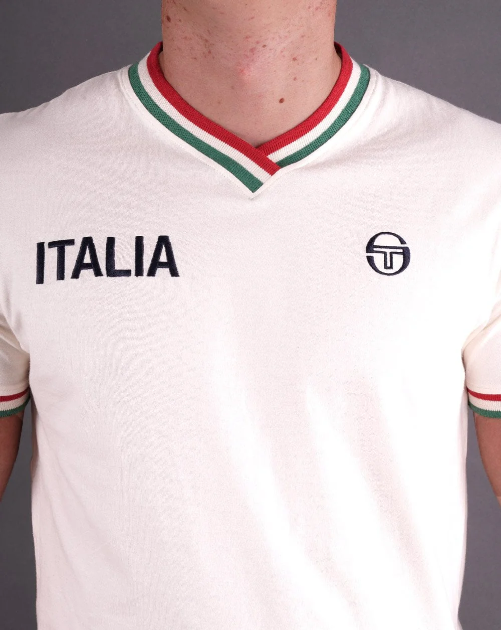 Sergio Tacchini Italia V Neck T Shirt Buttercream - Image 3
