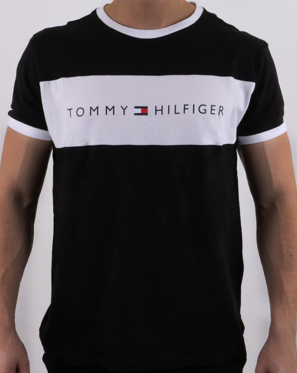 Tommy Hilfiger Logo Flag T-shirt Black - Image 3