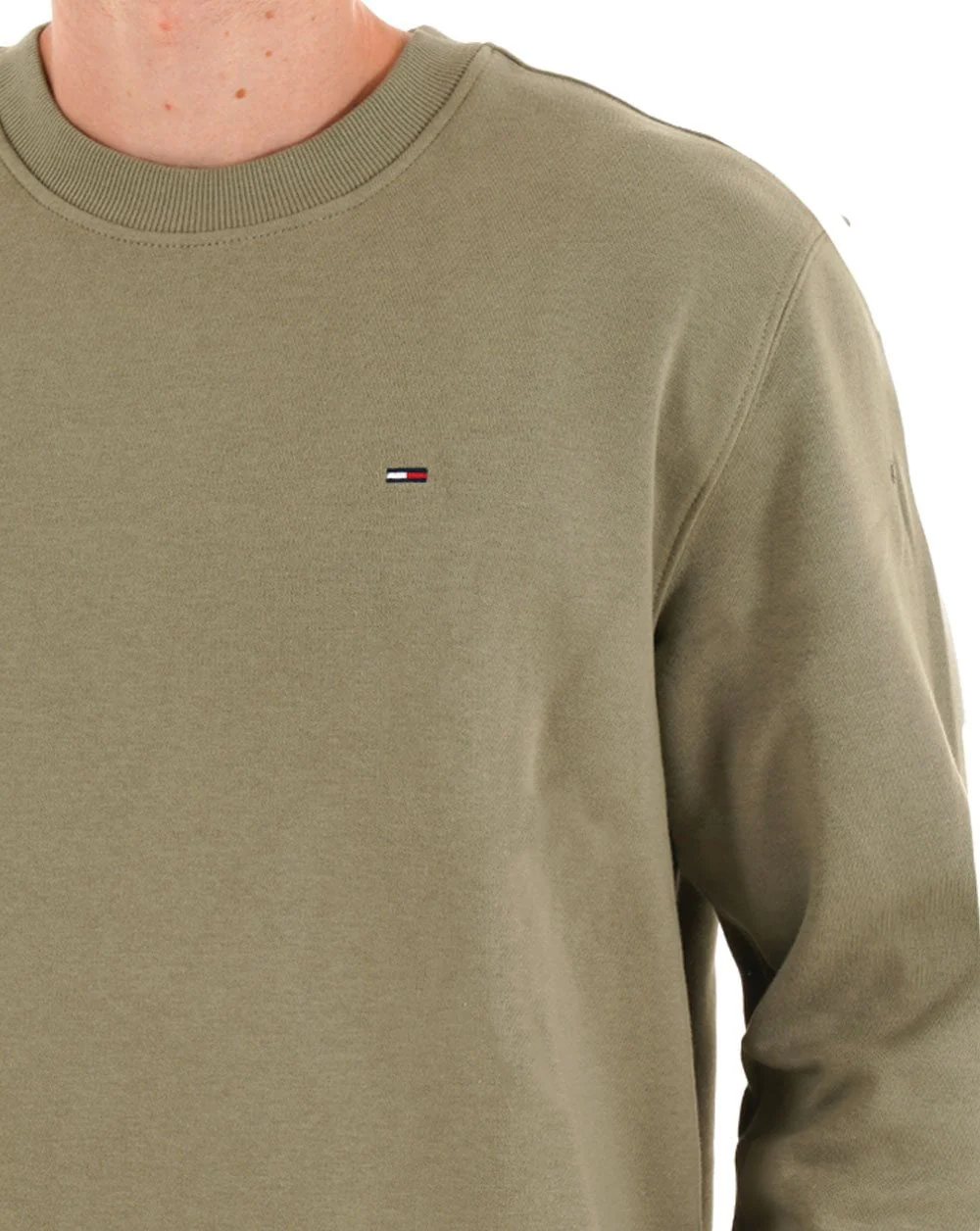 Tommy Jeans Flag Crew Sweatshirt Utility Sage - Image 2