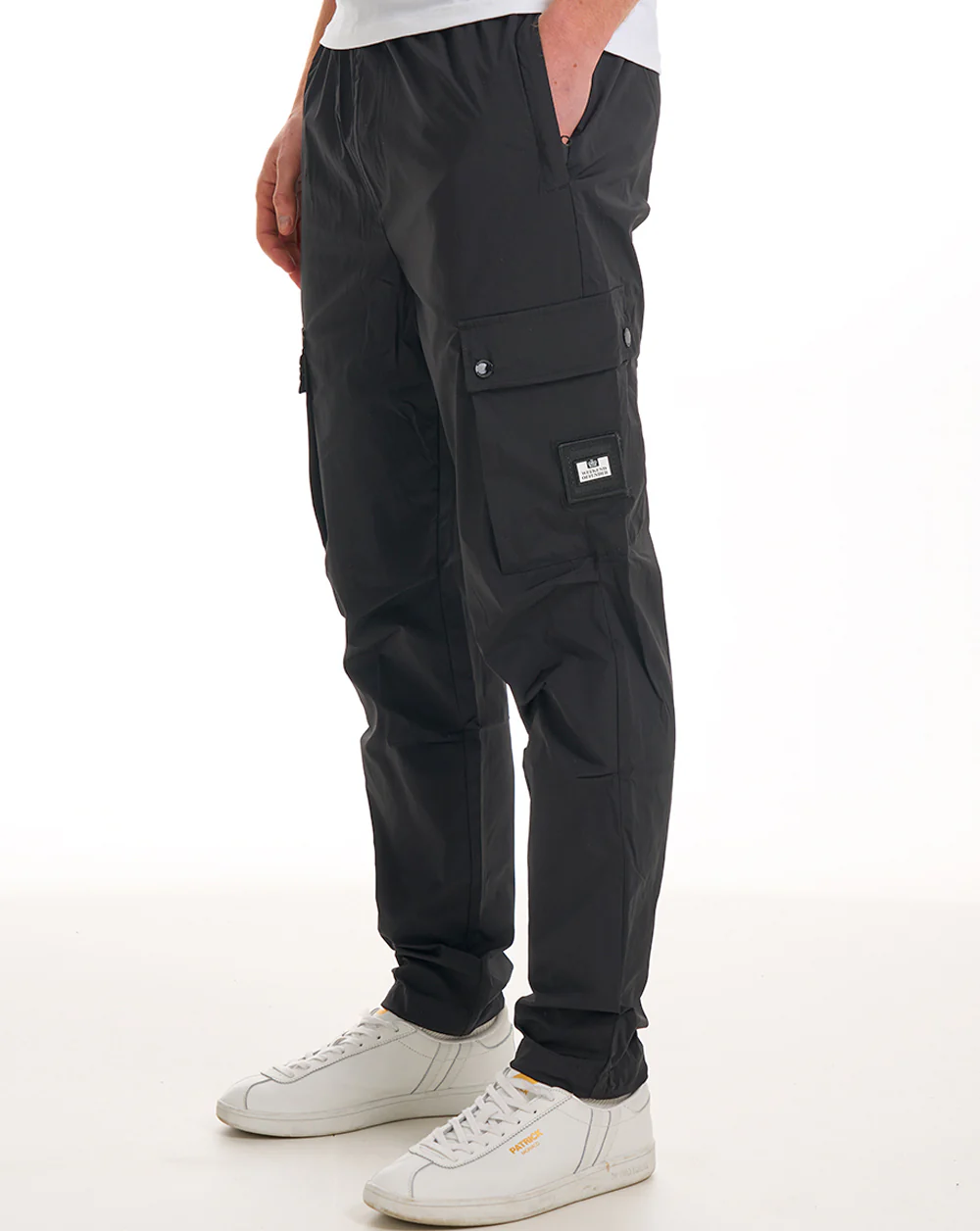 Weekend Offender Zanardi Relaxed Cargo Pant Black - Image 2